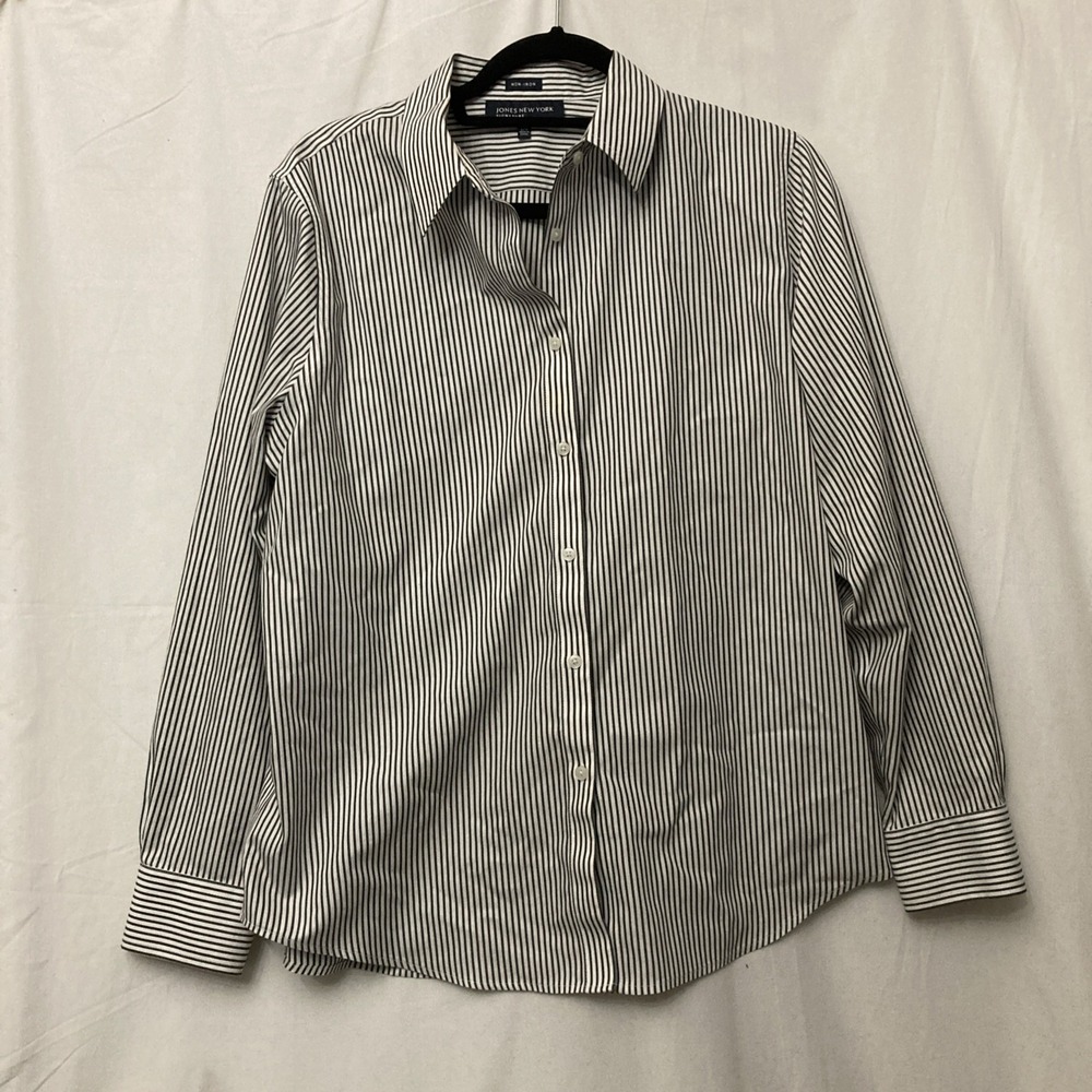 Jones New York Signature White & Black Stripes Long Sleeve Button-Up Top - SZ L